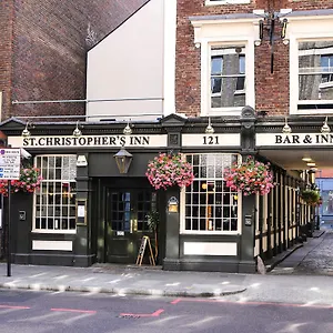 https://st-christophers-inn-london-bridge-the-village.brighton-hotels-england.com